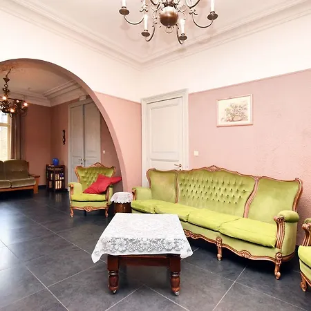 La Maison Kalb 펜션 *